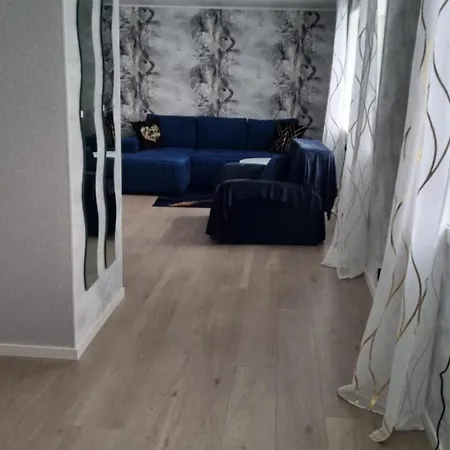 Apartament Holiday Apartment