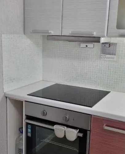 Holiday Apartment アパート