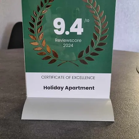 Lägenhet Holiday Apartment *