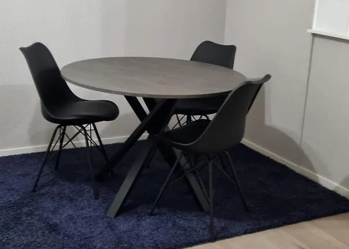 Holiday Apartment *